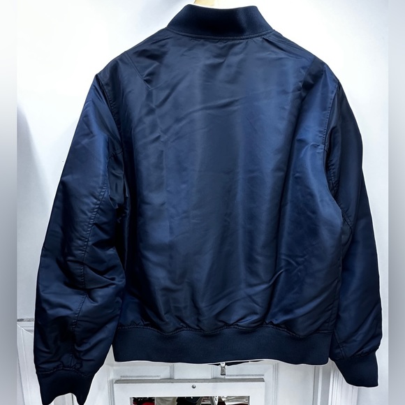 ARMANI EXCHANGE SATIN NYLON TWILL BOMBER JACKET
6KZB28 ZNJWZ 1510 - Picture 10 of 10